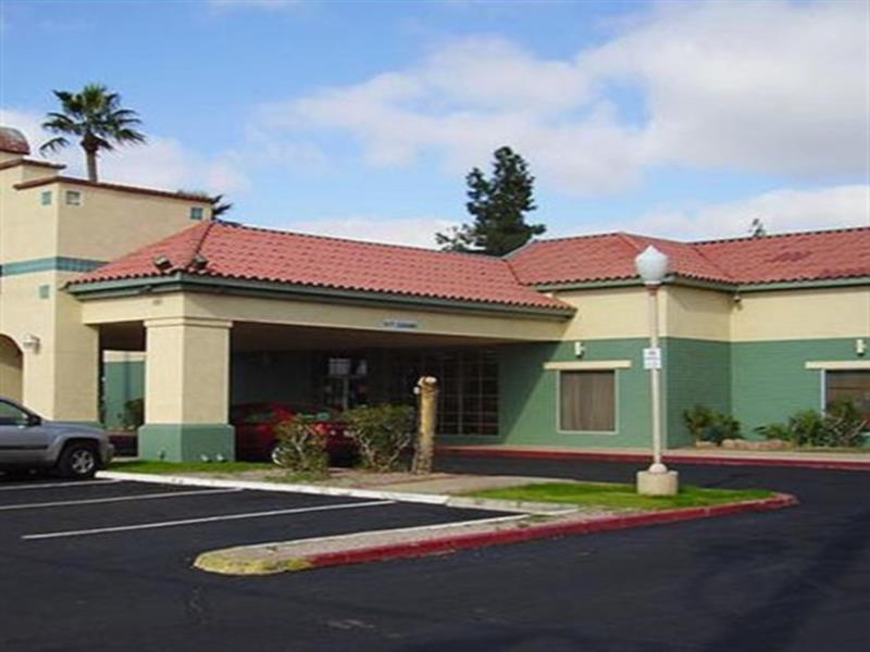 Vacation Inn Фінікс Екстер'єр фото