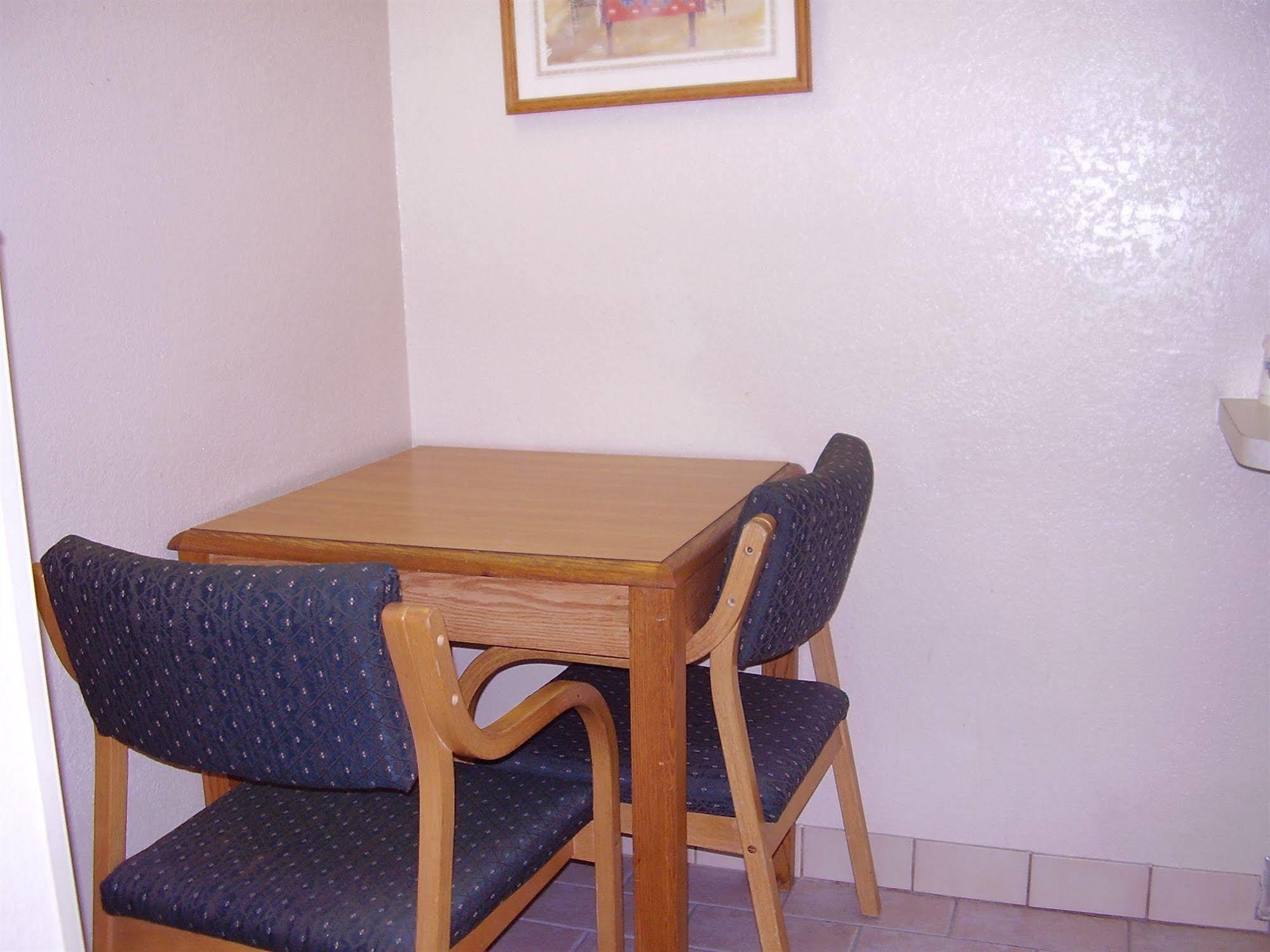 Vacation Inn Фінікс Екстер'єр фото